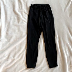 Lululemon Train Times 7/8 Leggings 25”